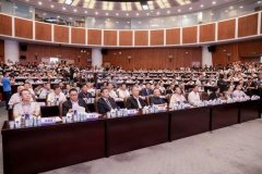 中国牛奶 世界质量——让消费者“喝上奶 喝好喝